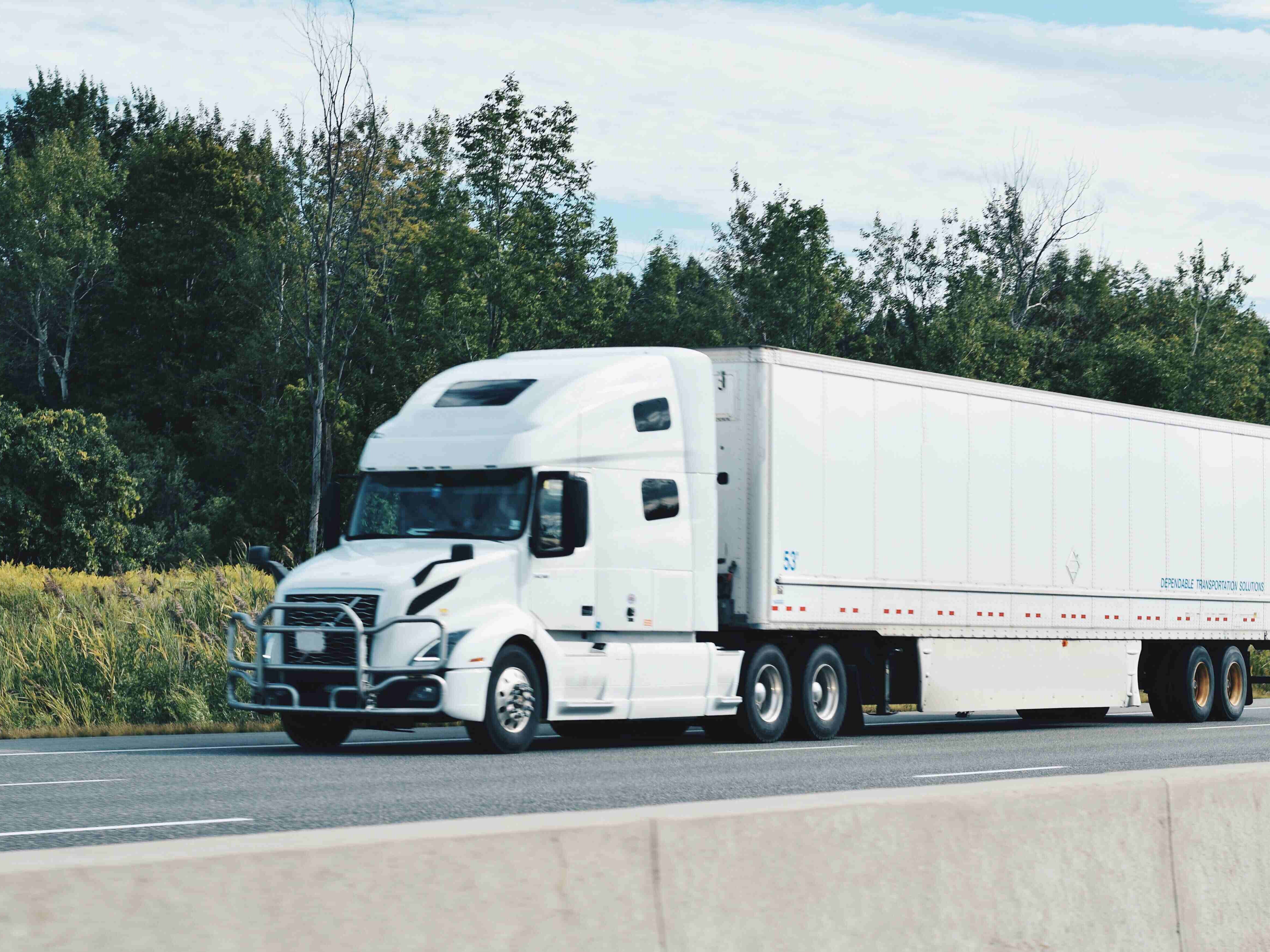 Semi Truck (18-Wheeler)